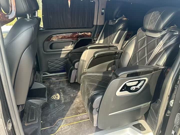 Фото 6 - Mercedes-Benz Vito