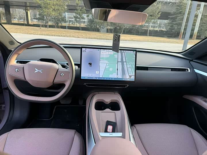 Фото 5 - XPeng Mona M03