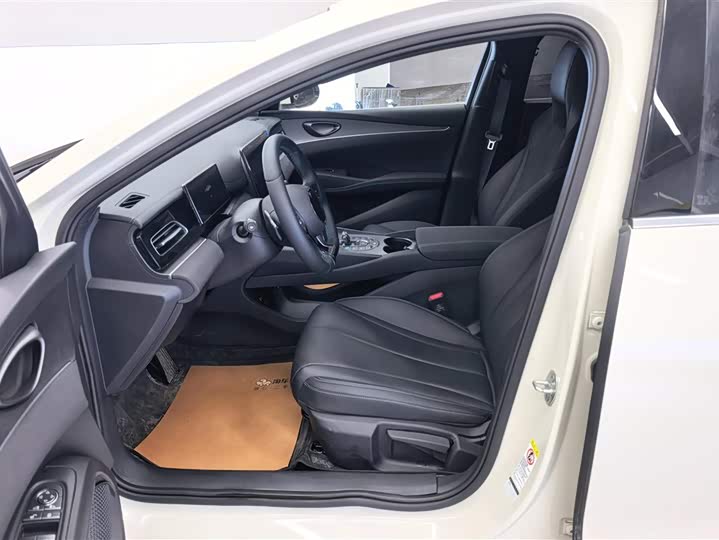 Фото 9 - BYD Seal 06 Hybrid/EV