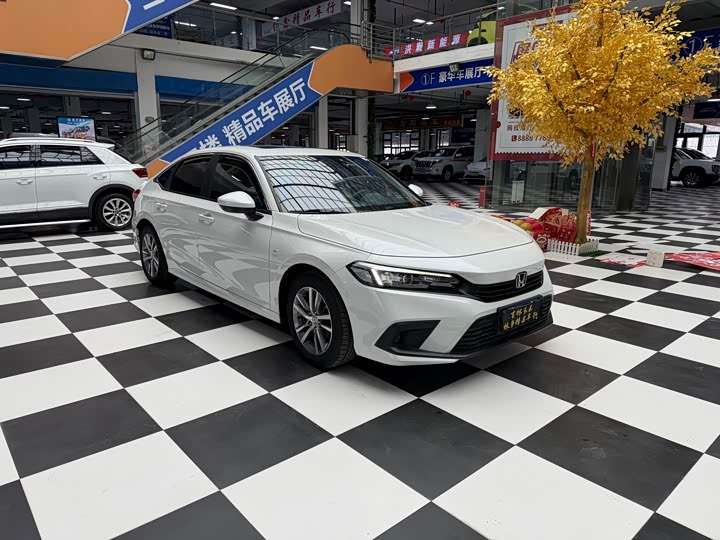 Фото 2 - Honda Civic