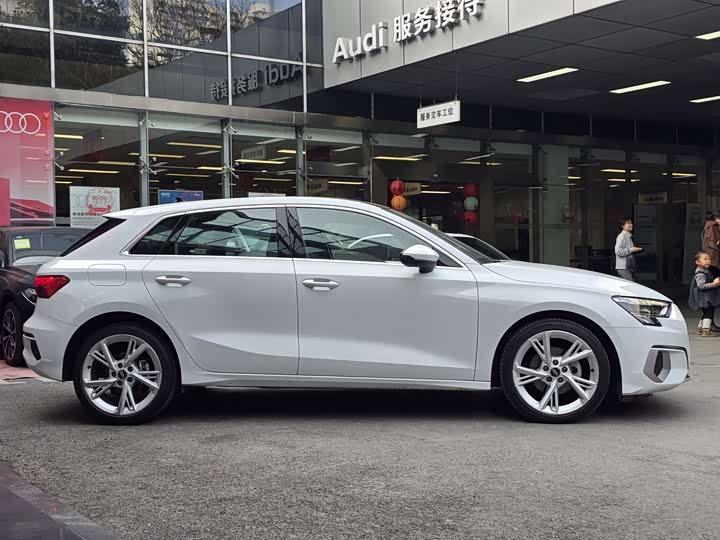 Фото 5 - Audi A3