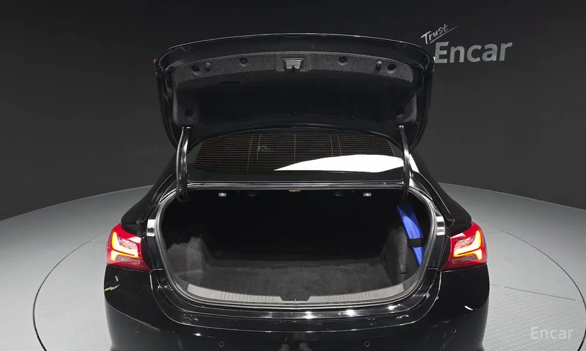 Фото 20 - Chevrolet Malibu