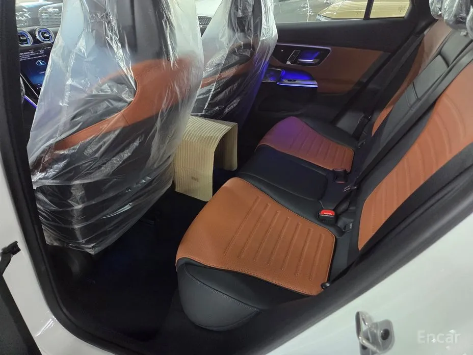 Фото 12 - Mercedes-Benz GLC-Class