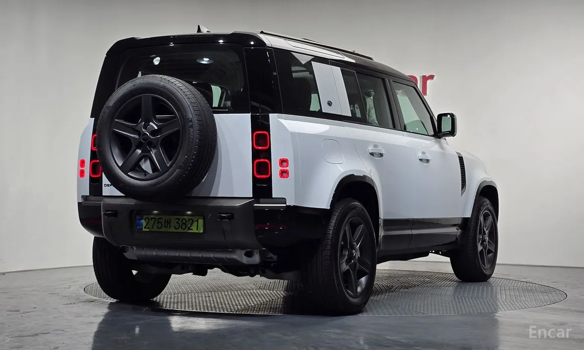 Фото 2 - Land Rover Defender