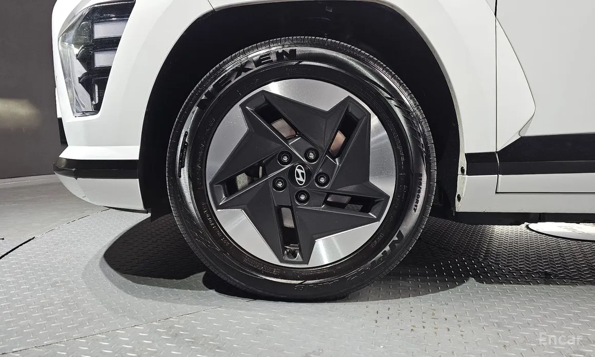 Фото 5 - Hyundai Kona