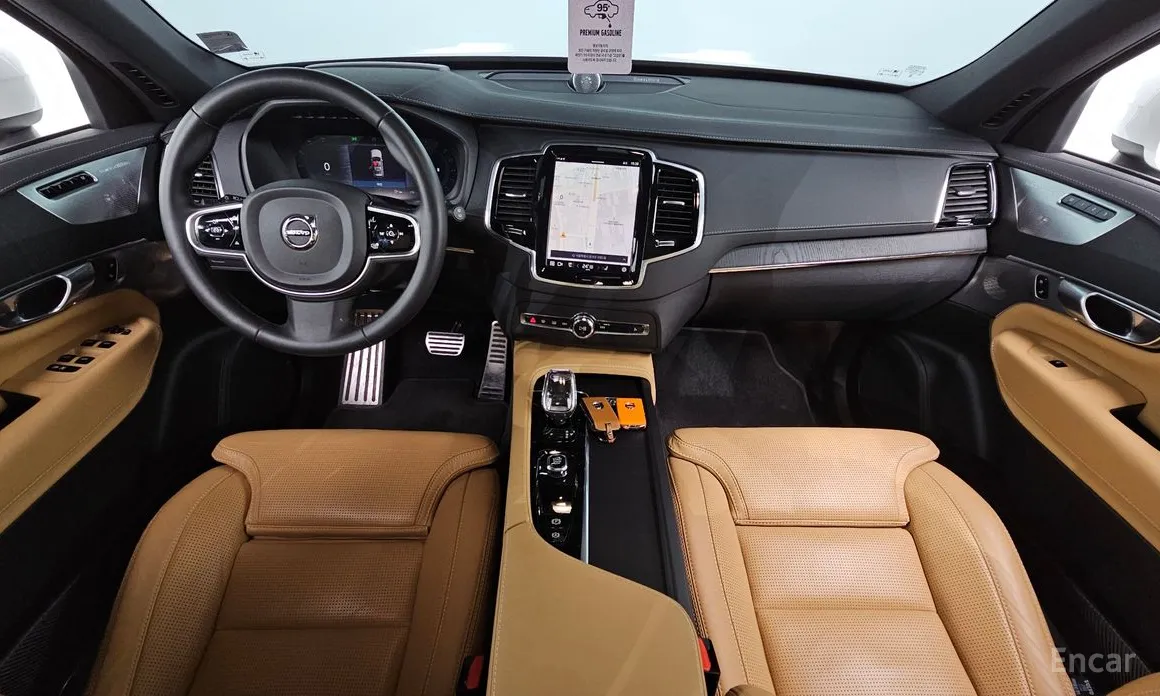 Фото 7 - Volvo XC90