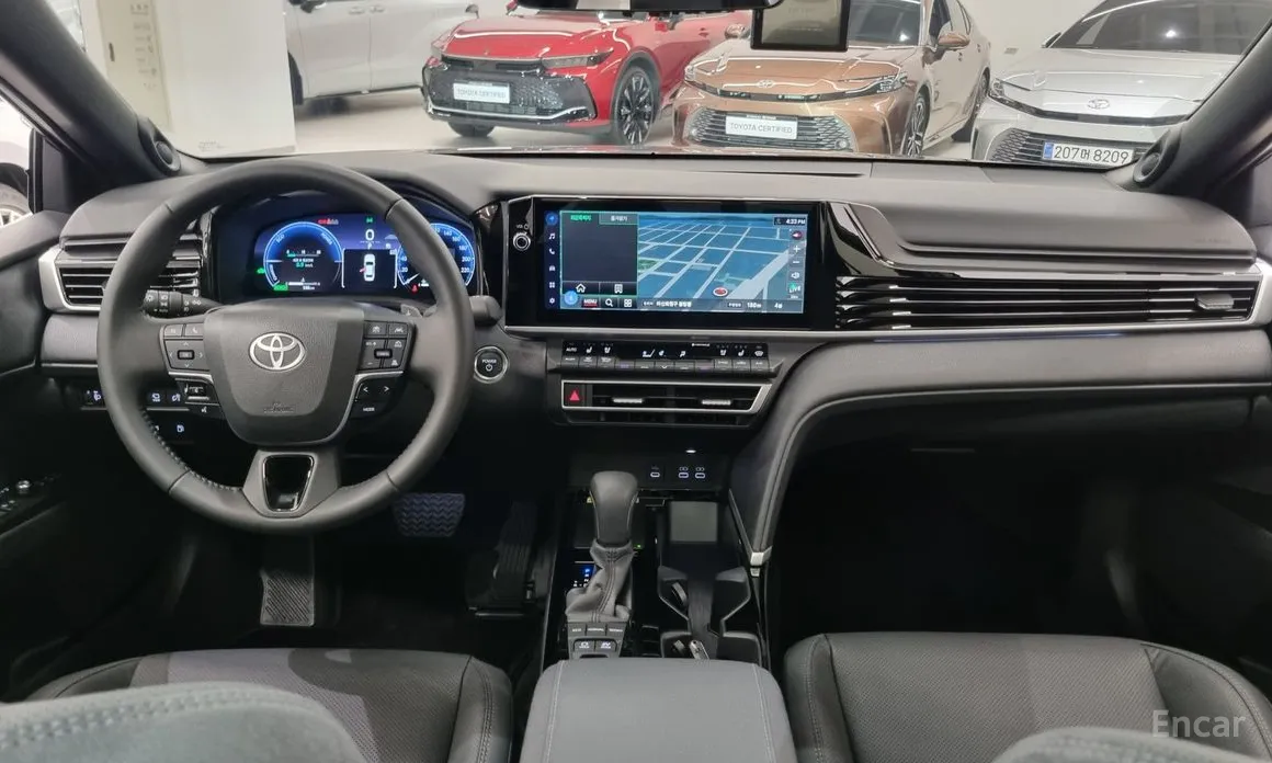 Фото 7 - Toyota Camry