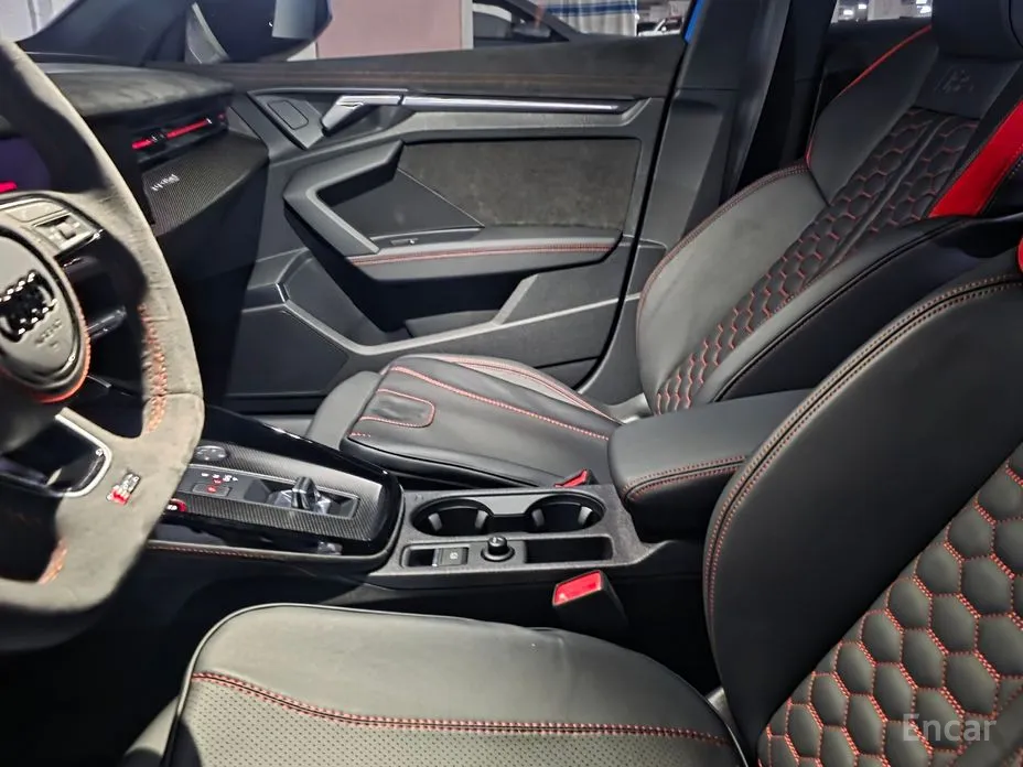 Фото 6 - Audi RS 3