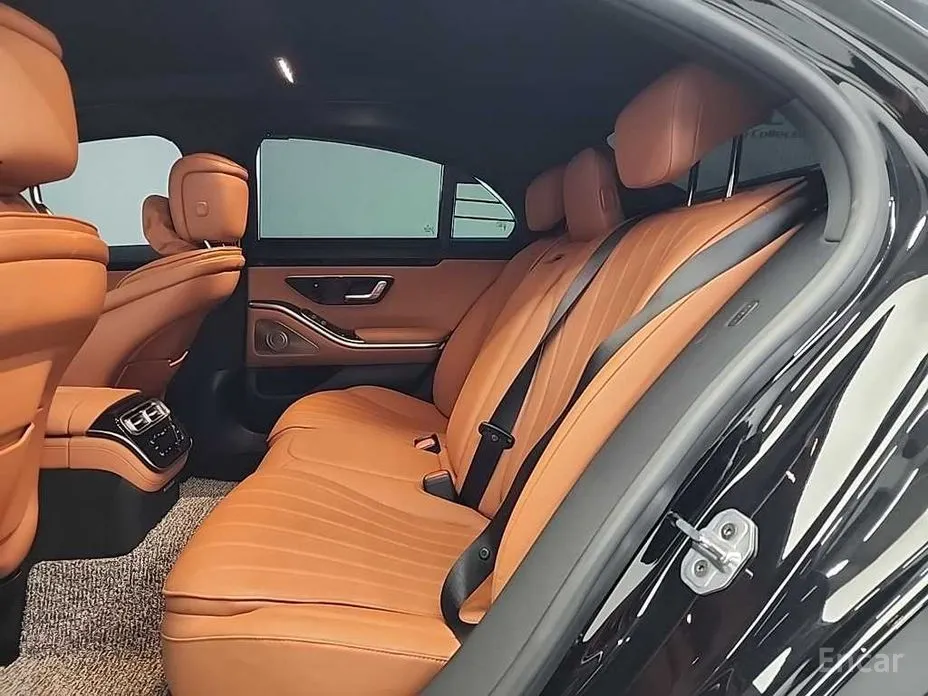 Фото 12 - Mercedes-Benz S-Class