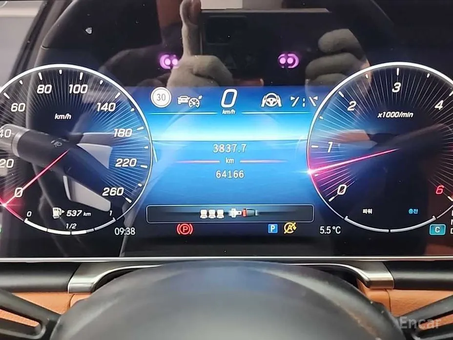 Фото 6 - Mercedes-Benz S-Class