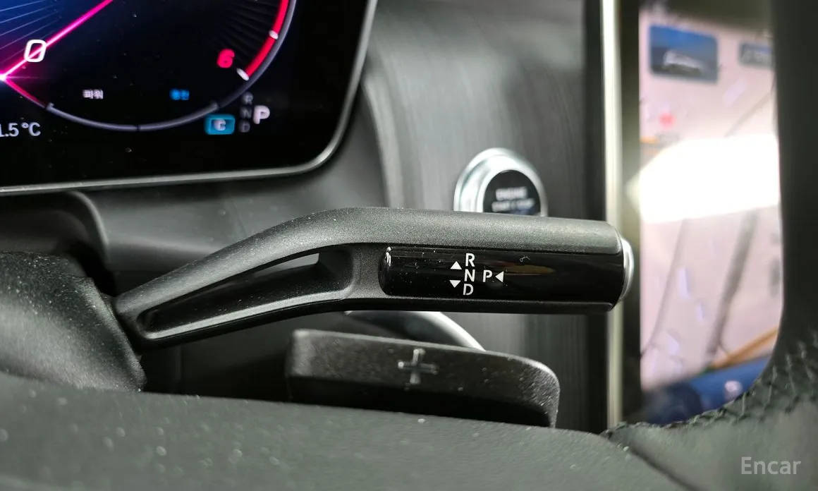 Фото 9 - Mercedes-Benz GLC-Class