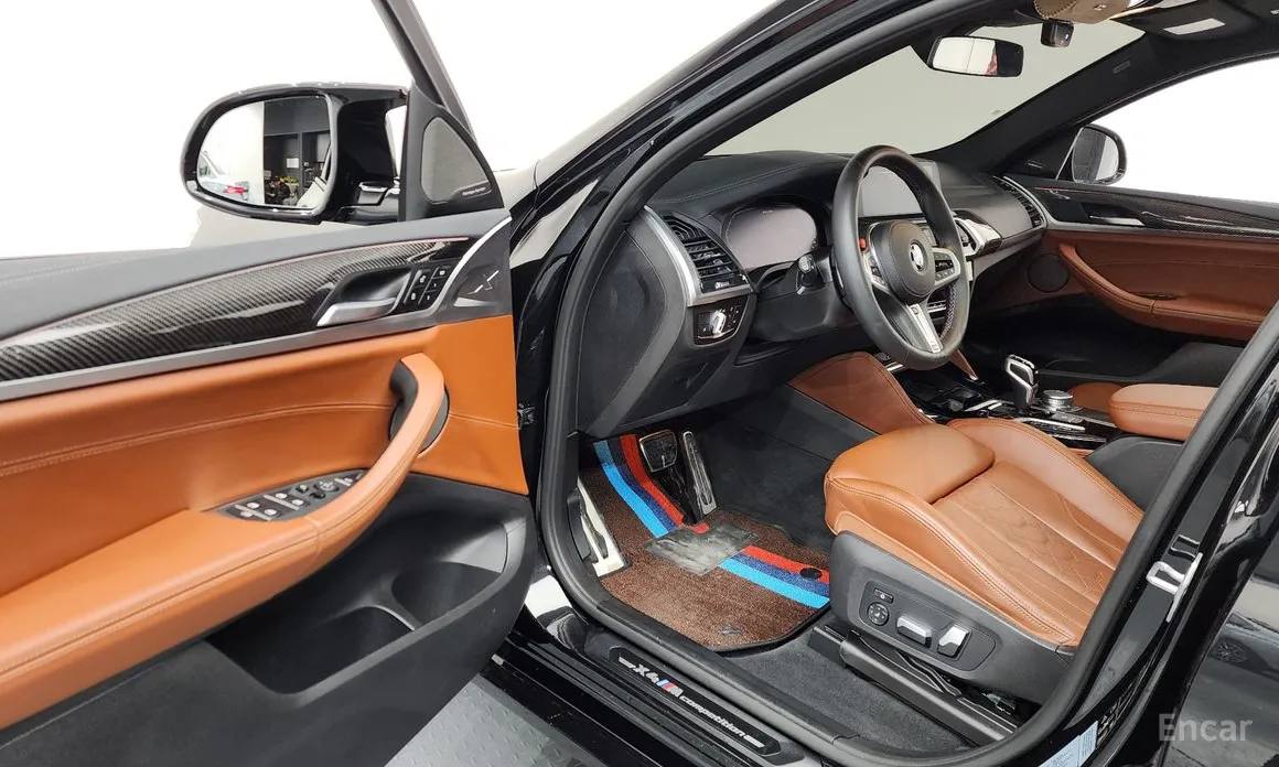 Фото 10 - BMW X4 M