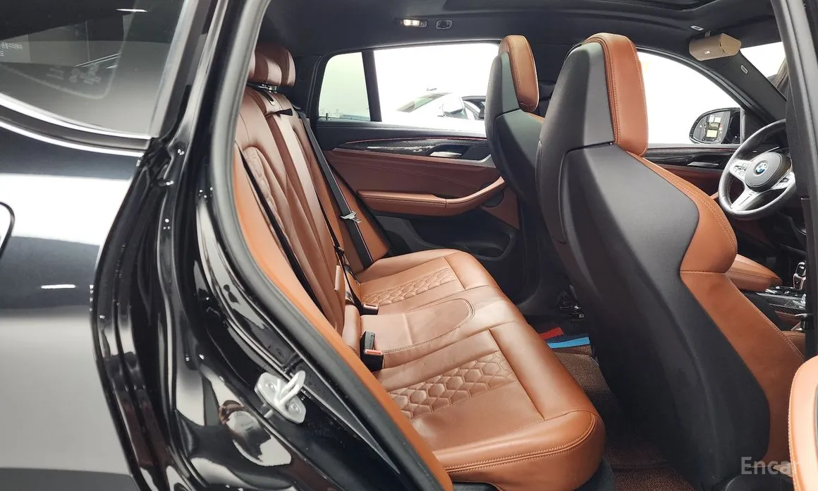 Фото 12 - BMW X4 M