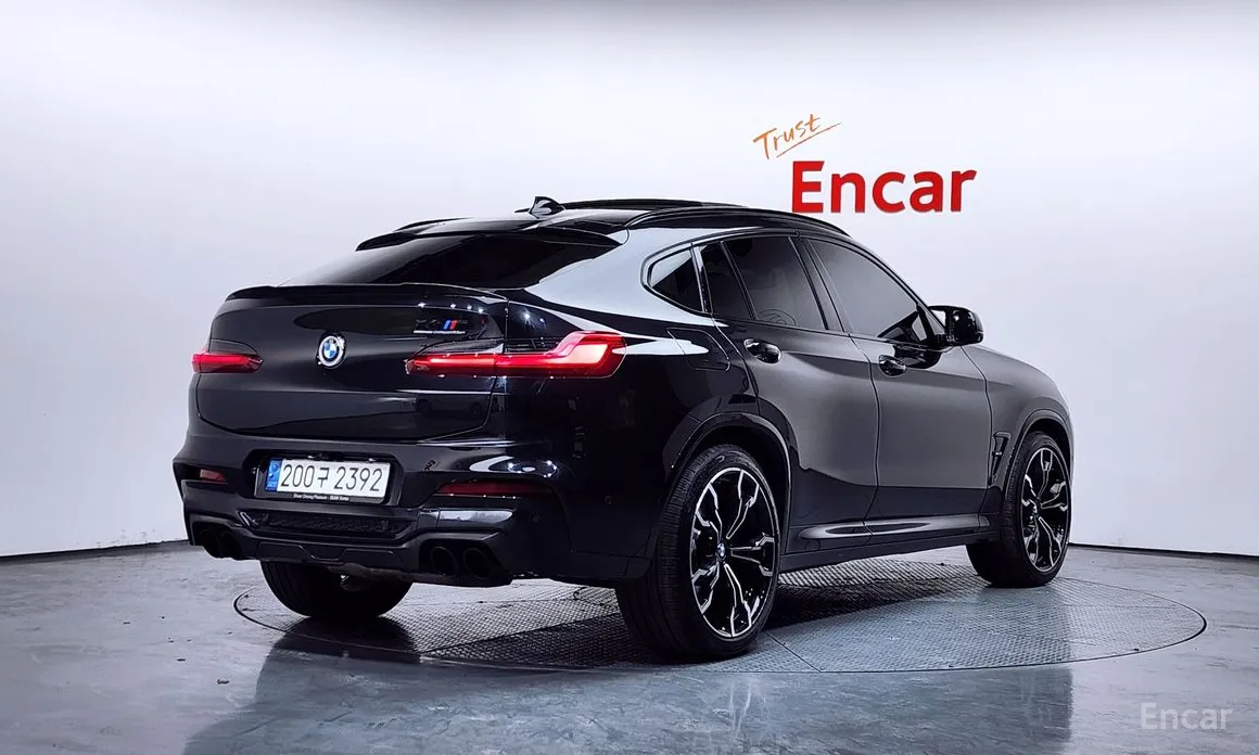 Фото 2 - BMW X4 M