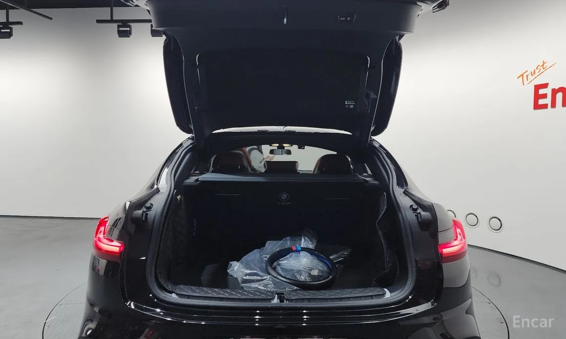 Фото 20 - BMW X4 M