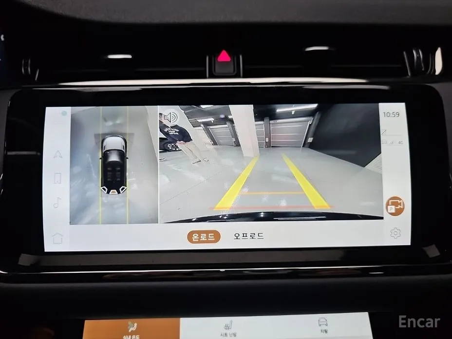 Фото 16 - Land Rover Range Rover Evoque