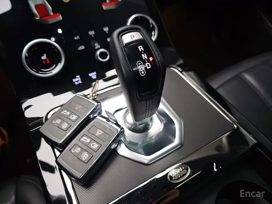 Фото 9 - Land Rover Range Rover Evoque