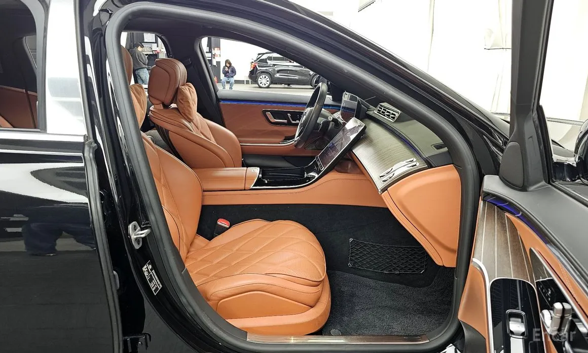 Фото 11 - Mercedes-Benz S-Class