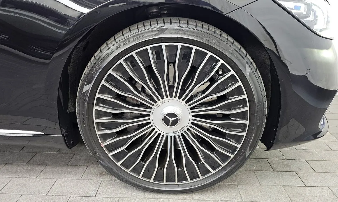 Фото 5 - Mercedes-Benz S-Class