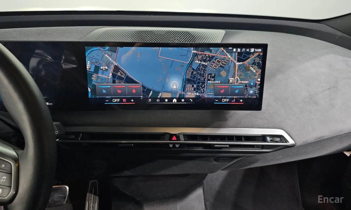 Фото 14 - BMW iX