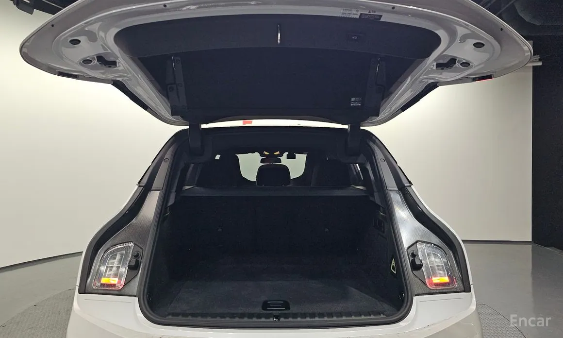 Фото 20 - BMW iX