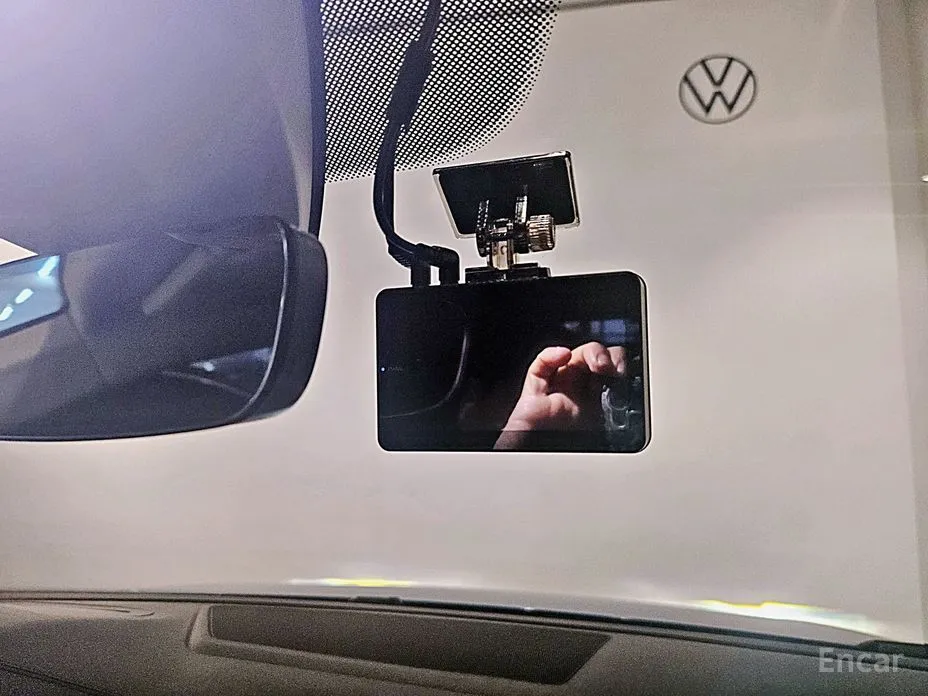 Photo 14 - Volkswagen Arteon