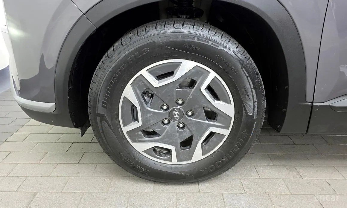 Фото 5 - Hyundai Santa Fe