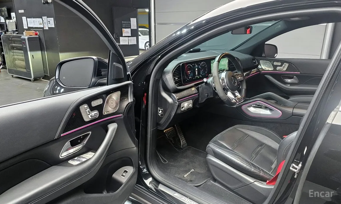Фото 10 - Mercedes-Benz GLE-Class