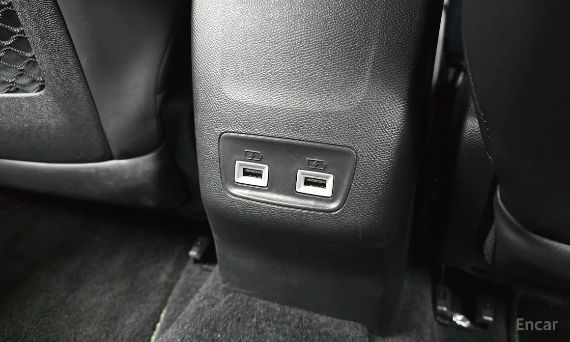 Фото 19 - Peugeot 208