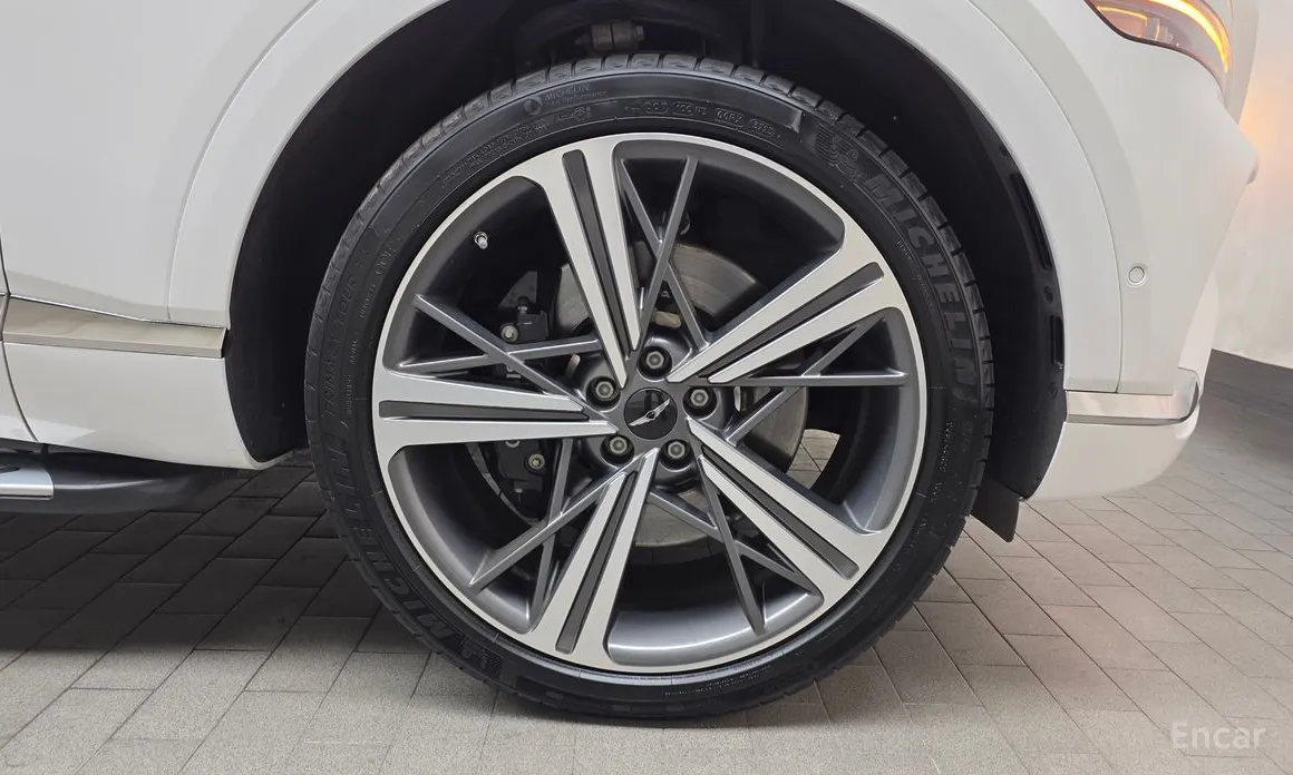 Фото 5 - Genesis GV80