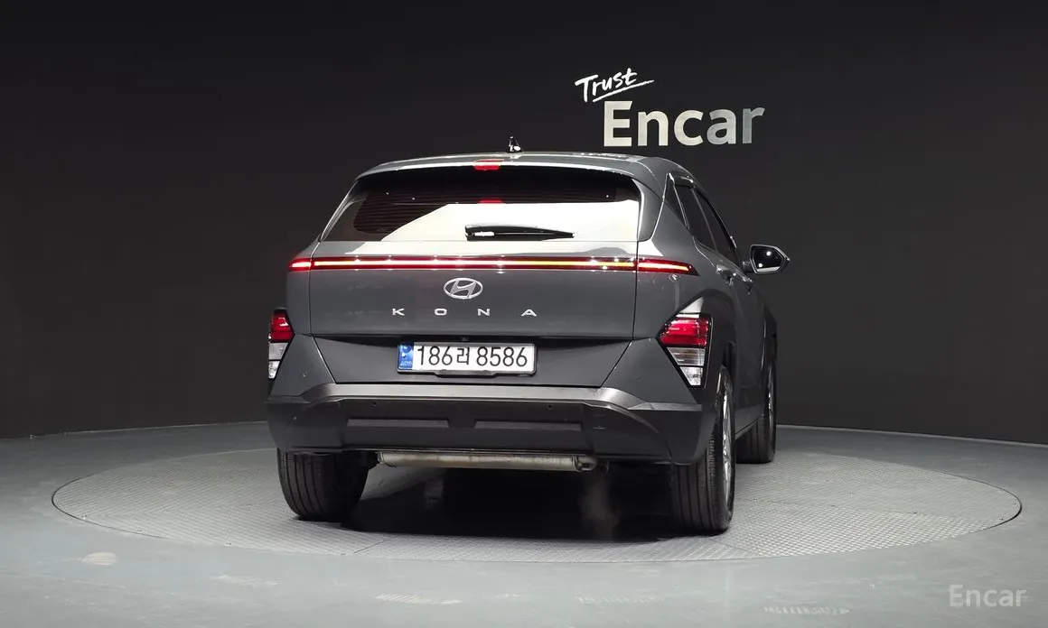 Фото 4 - Hyundai Kona