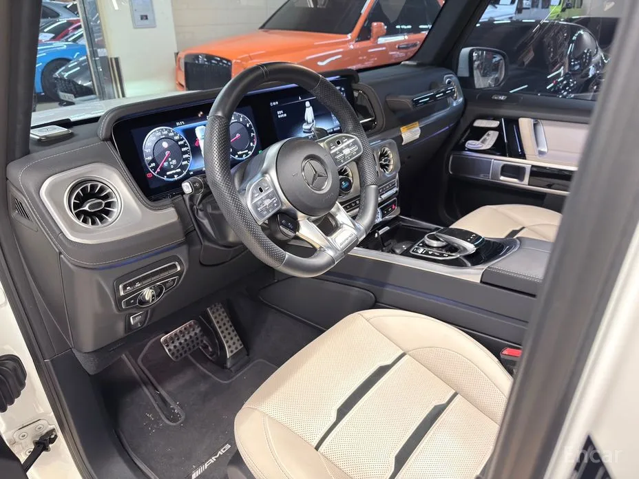 Фото 11 - Mercedes-Benz G-Class