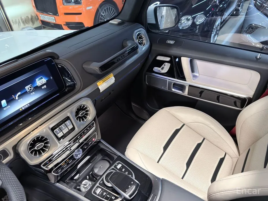 Фото 14 - Mercedes-Benz G-Class