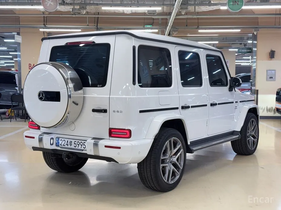 Фото 3 - Mercedes-Benz G-Class