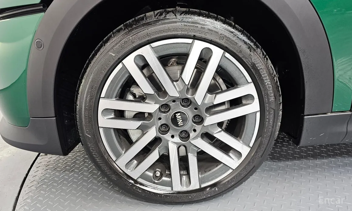 Фото 5 - Mini Cooper