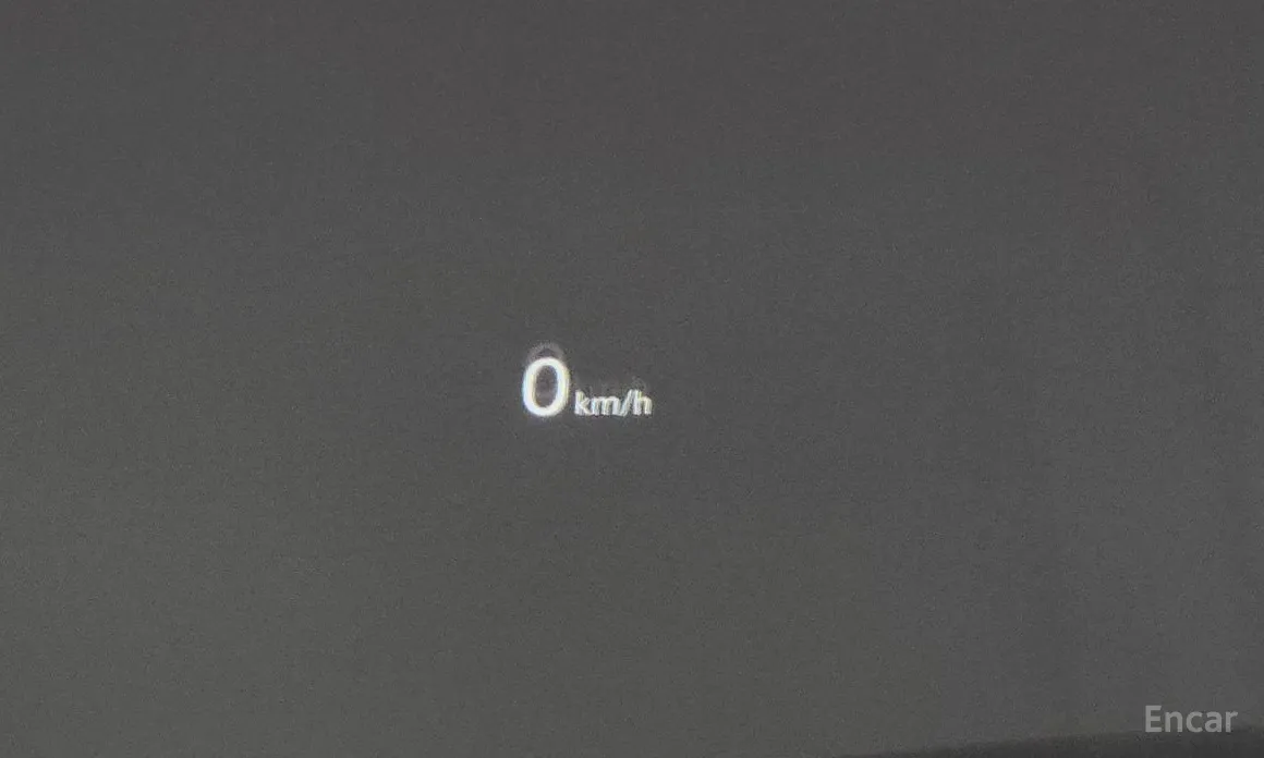 Фото 17 - Genesis G70