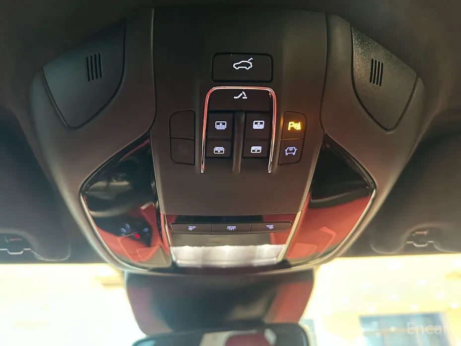 Фото 15 - Maserati Levante