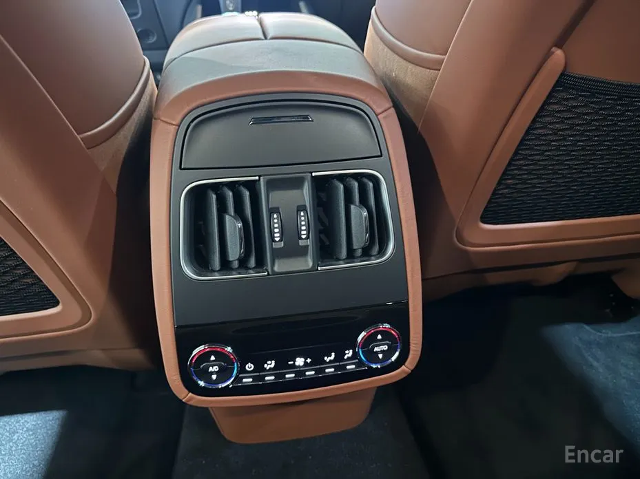 Фото 15 - Maserati Levante