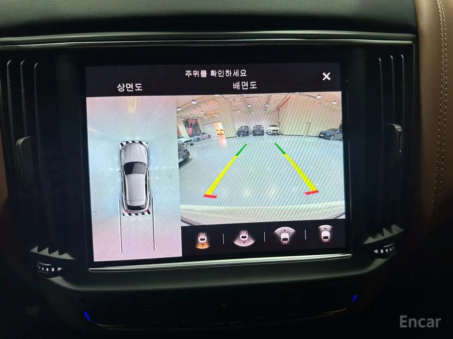 Фото 16 - Maserati Levante