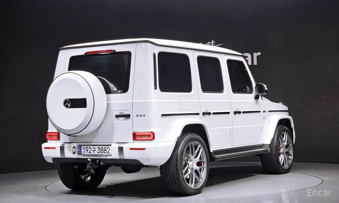Фото 2 - Mercedes-Benz G-Class