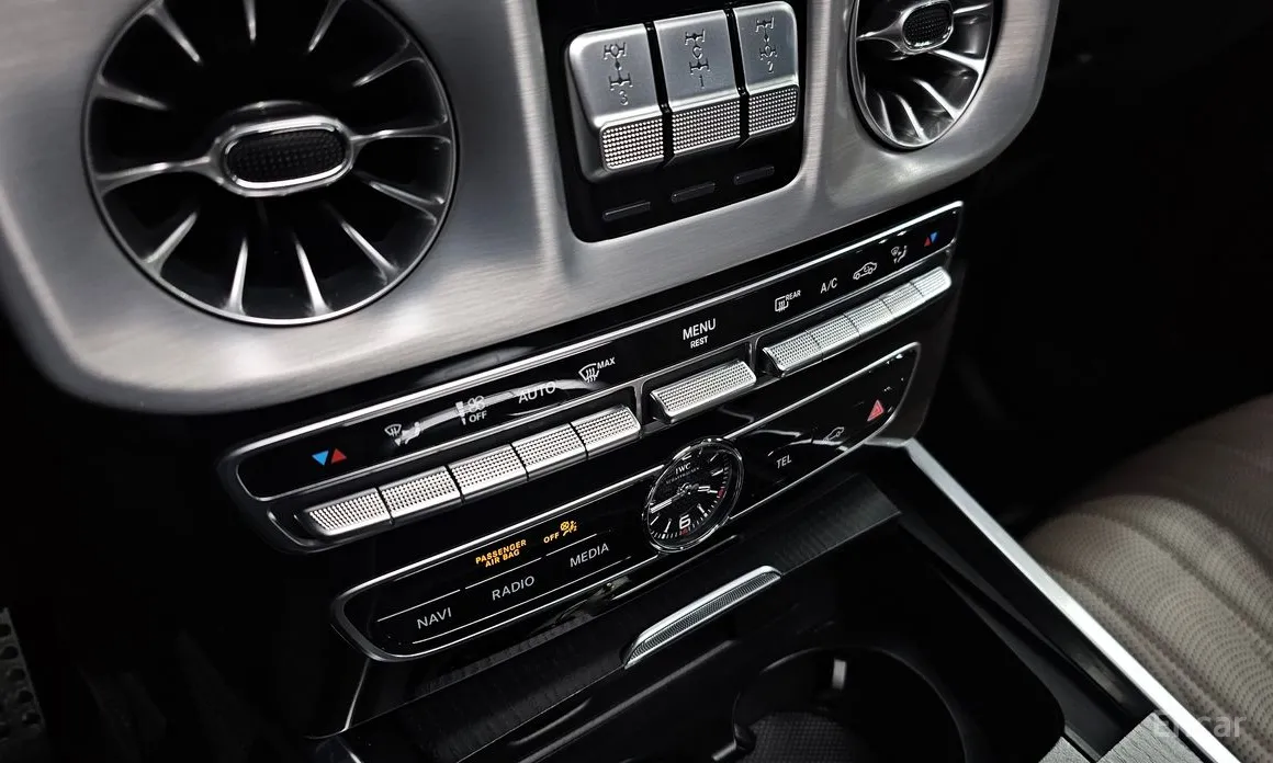 Фото 20 - Mercedes-Benz G-Class