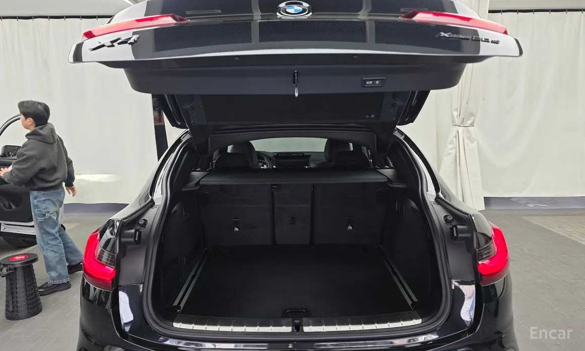 Фото 20 - BMW X4