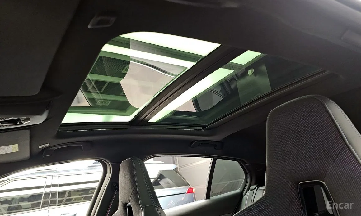 Фото 18 - BMW 1 Series