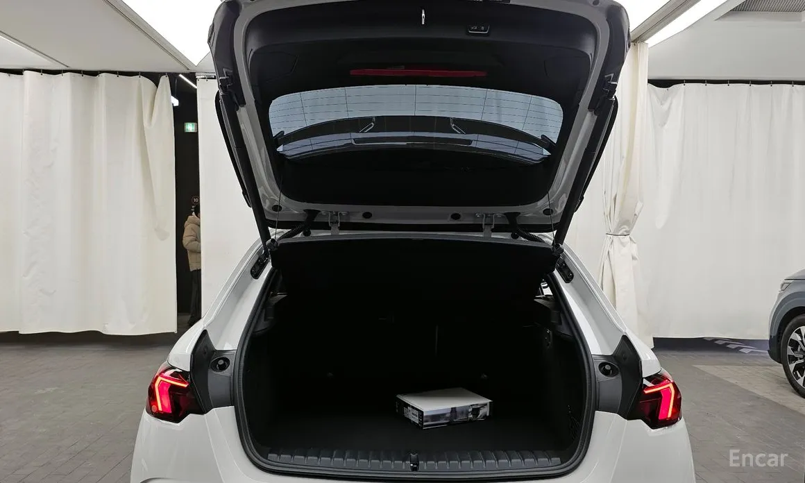 Фото 20 - BMW 1 Series