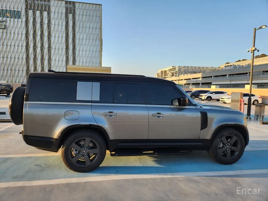 Фото 7 - Land Rover Defender