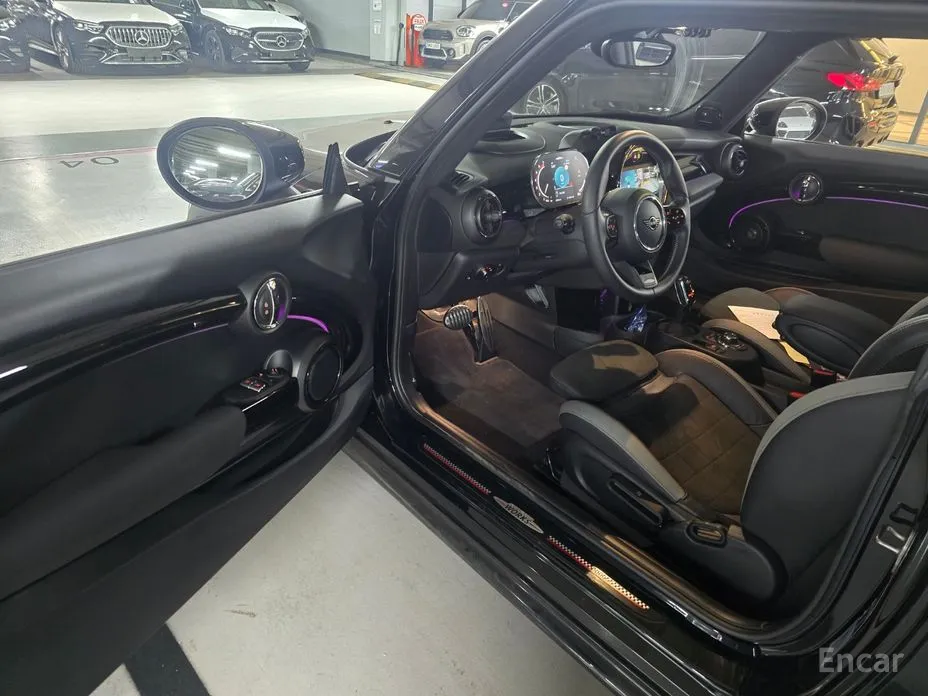 Фото 9 - Mini Cooper