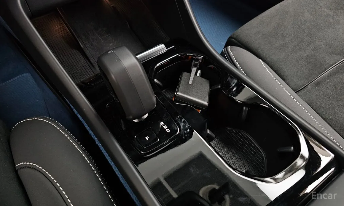 Фото 9 - Volvo XC40