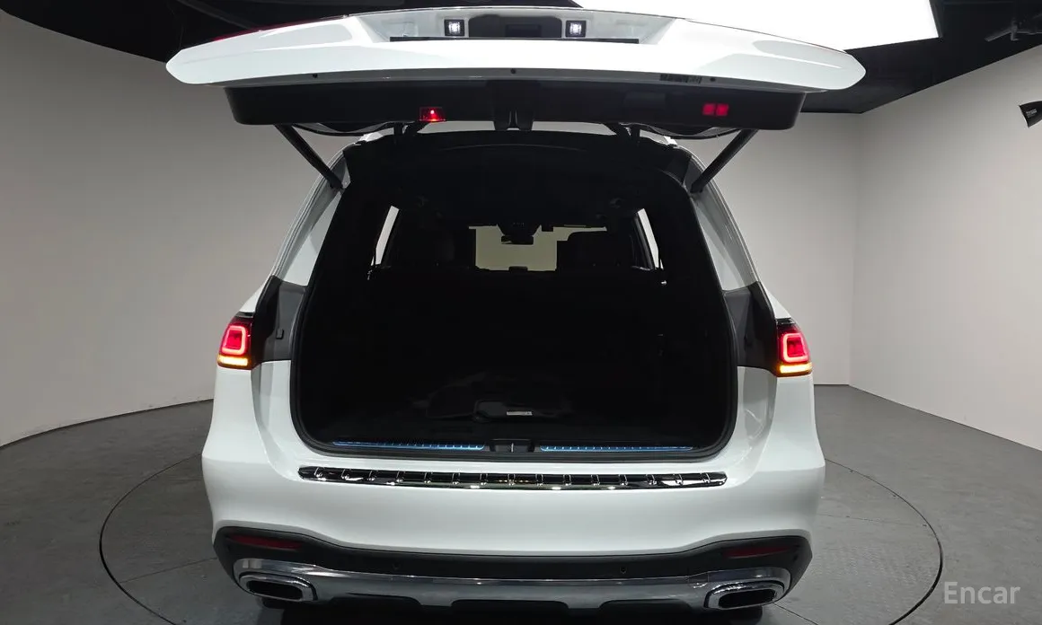 Фото 20 - Mercedes-Benz GLS-Class