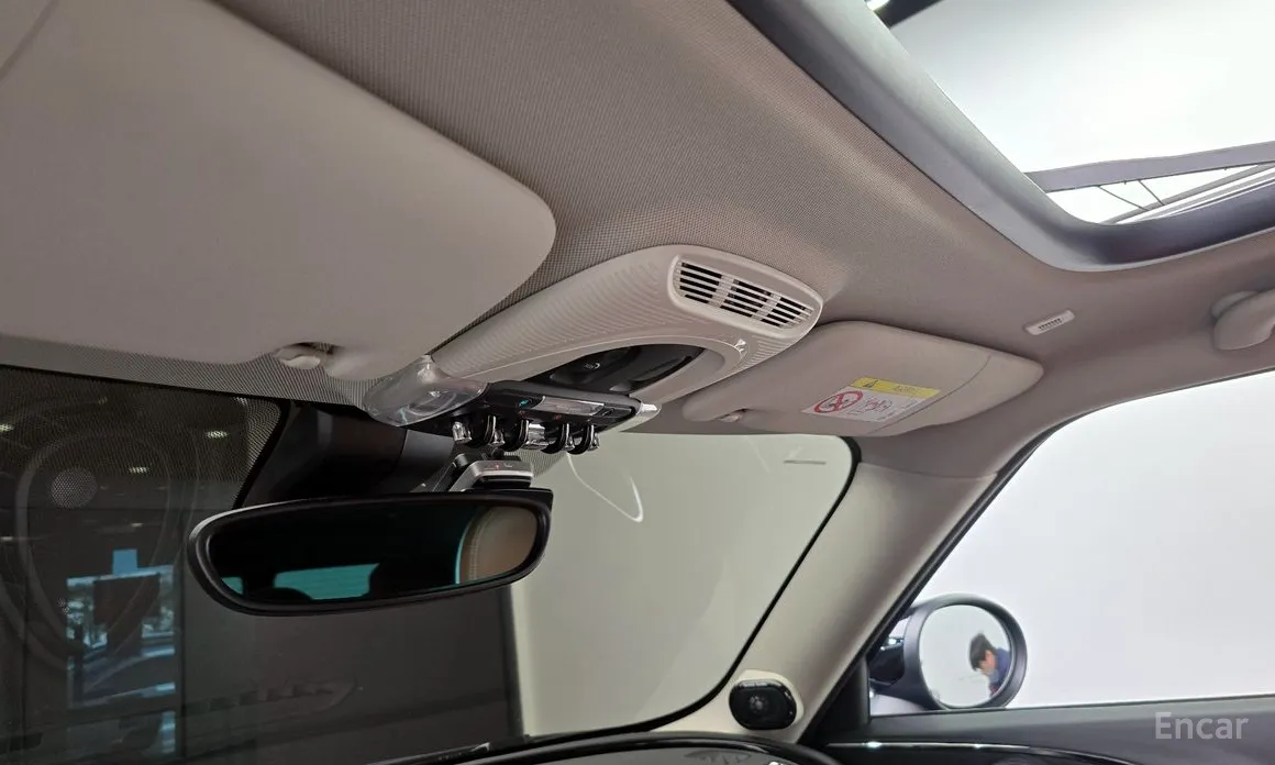 Фото 17 - Mini Clubman