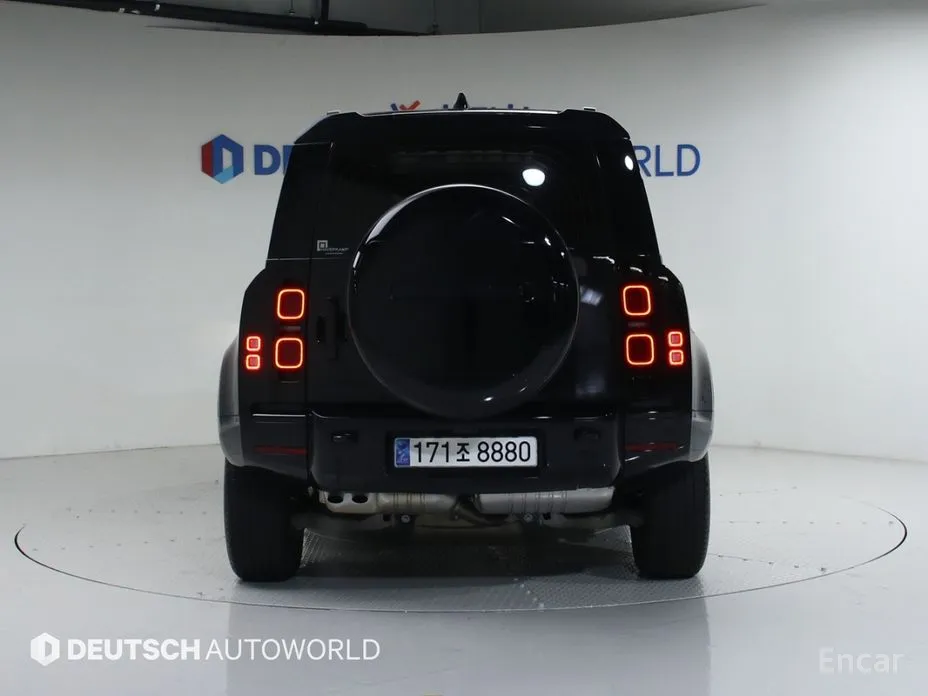 Фото 4 - Land Rover Defender